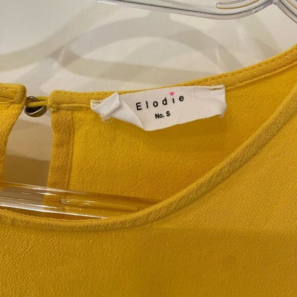 ELODIE nordstrom yellow short sleeve top mustard crop top front tie shirt - Picture 5 of 10